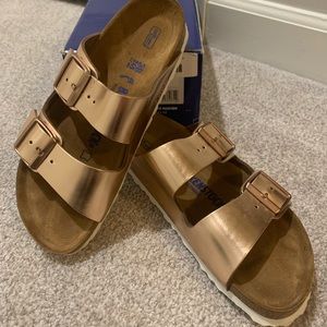 Birkenstock Arizona metallic copper 38 narrow EUC!